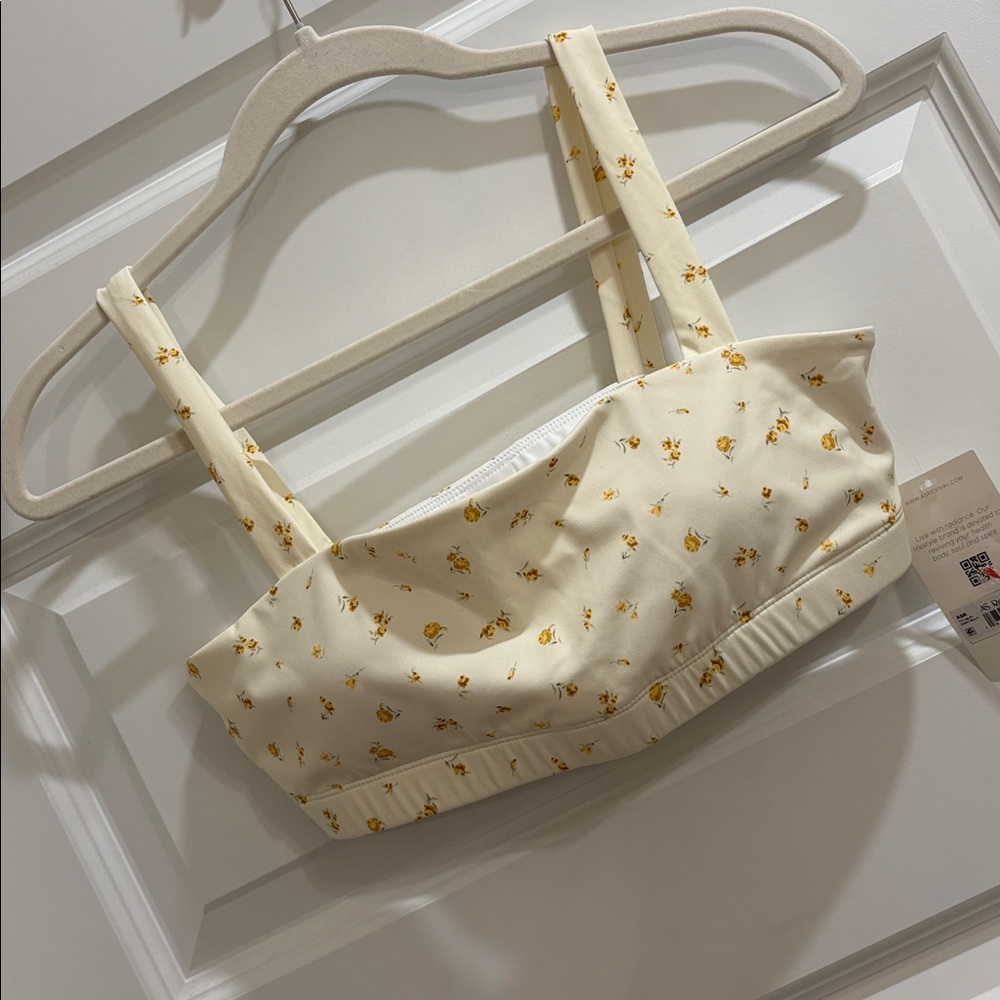 ✨NWT~Altar’d State “Raise the Bar” Floral Sports Bra✨ - Picture 6 of 7